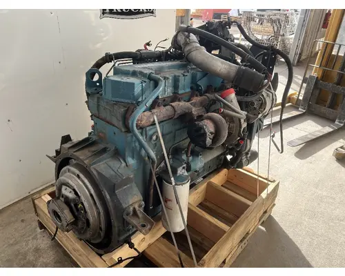 INTERNATIONAL 4700 Engine Assembly