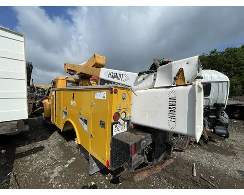 INTERNATIONAL 4700 Export Vehicle