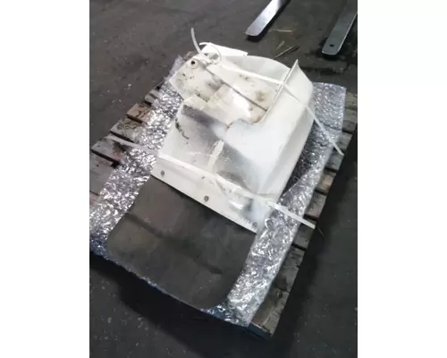INTERNATIONAL 4700 FENDER EXTENSION