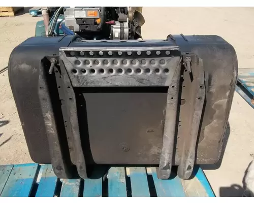 INTERNATIONAL 4700 FUEL TANK