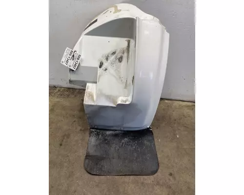 INTERNATIONAL 4700 Fender Extension