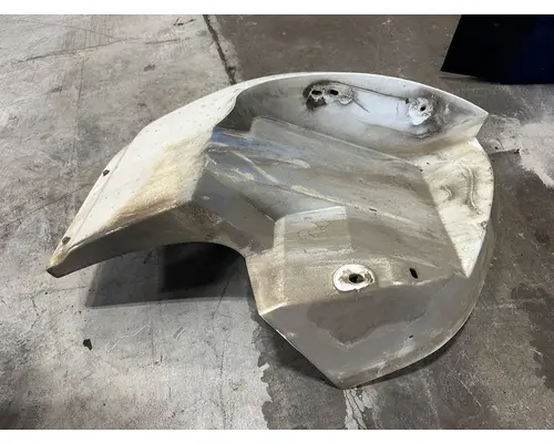 INTERNATIONAL 4700 Fender Extension