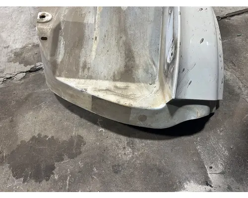 INTERNATIONAL 4700 Fender Extension