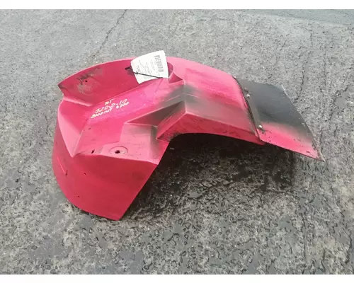 INTERNATIONAL 4700 Fender Extension
