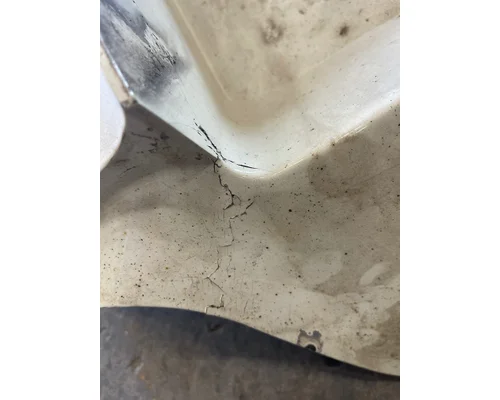 INTERNATIONAL 4700 Fender Extension