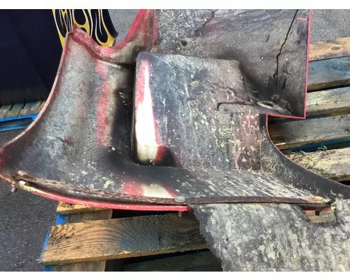 INTERNATIONAL 4700 Fender Extension