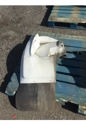 INTERNATIONAL 4700 Fender Extension