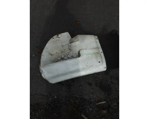 INTERNATIONAL 4700 Fender Extension