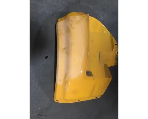 INTERNATIONAL 4700 Fender Extension