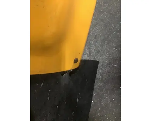 INTERNATIONAL 4700 Fender Extension