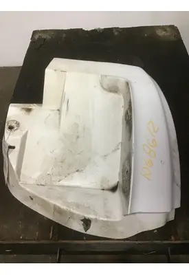 INTERNATIONAL 4700 Fender Extension