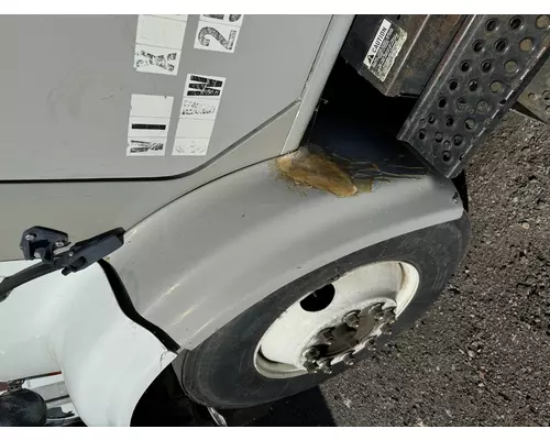 INTERNATIONAL 4700 Fender Extension