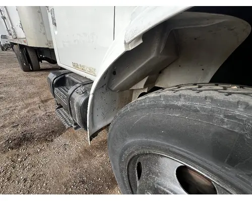 INTERNATIONAL 4700 Fender Extension