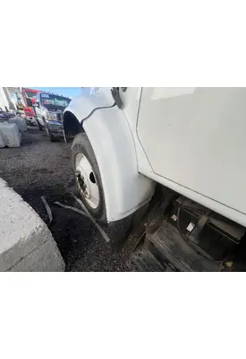INTERNATIONAL 4700 Fender Extension