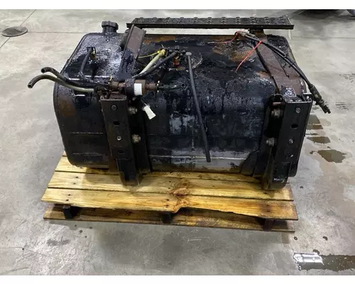 INTERNATIONAL 4700 Fuel Tank