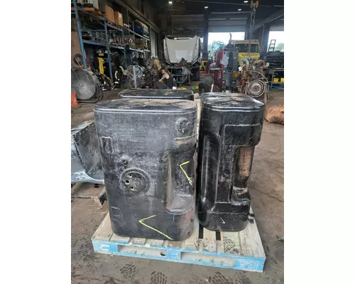 INTERNATIONAL 4700 Fuel Tank