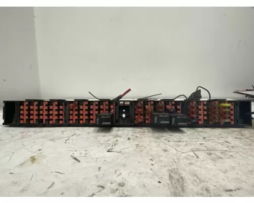 INTERNATIONAL 4700 Fuse Box