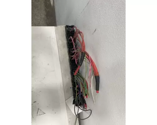 INTERNATIONAL 4700 Fuse Box
