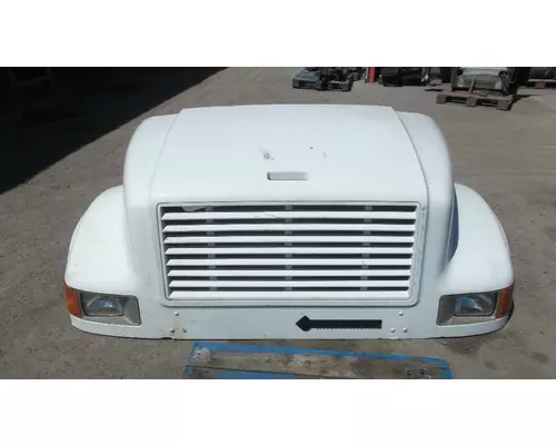 INTERNATIONAL 4700 HOOD