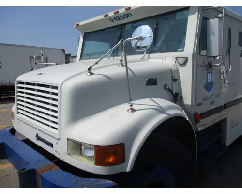 INTERNATIONAL 4700 HOOD