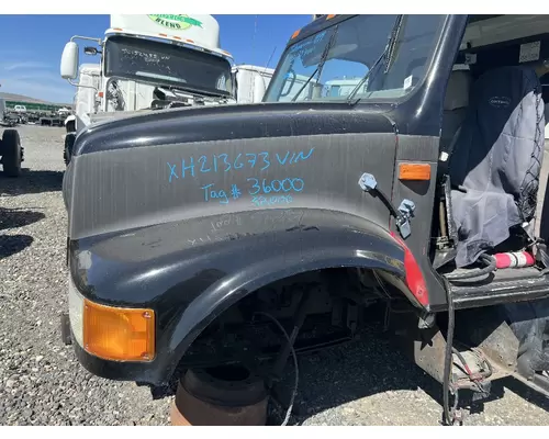 INTERNATIONAL 4700 Hood