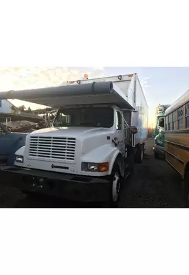 INTERNATIONAL 4700 Hood