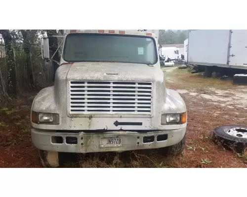 INTERNATIONAL 4700 Hood