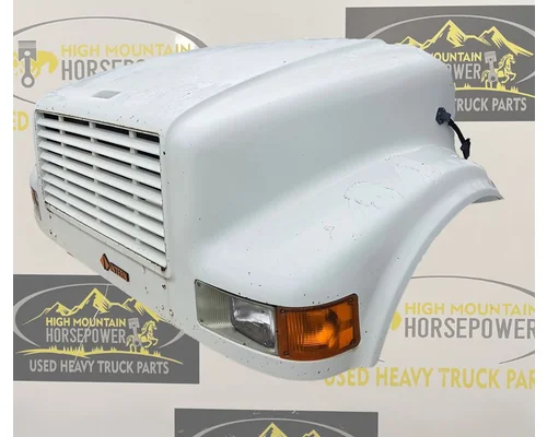 INTERNATIONAL 4700 Hood