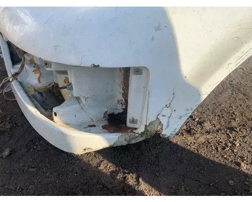 INTERNATIONAL 4700 Hood