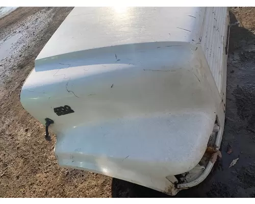 INTERNATIONAL 4700 Hood