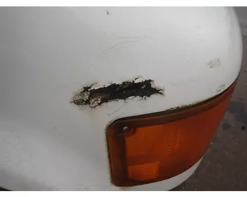 INTERNATIONAL 4700 Hood