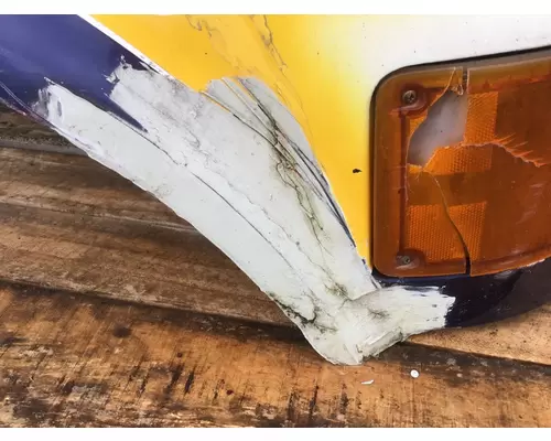 INTERNATIONAL 4700 Hood