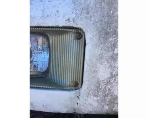 INTERNATIONAL 4700 Hood