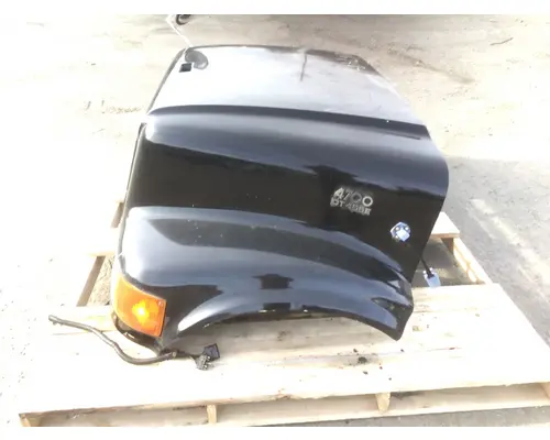 INTERNATIONAL 4700 Hood