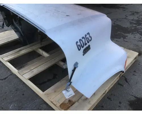 INTERNATIONAL 4700 Hood