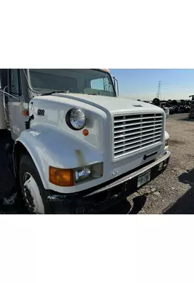 INTERNATIONAL 4700 Hood