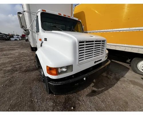 INTERNATIONAL 4700 Hood