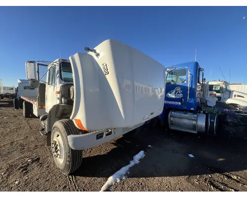 INTERNATIONAL 4700 Hood