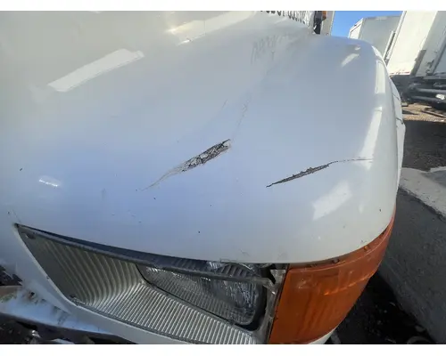 INTERNATIONAL 4700 Hood