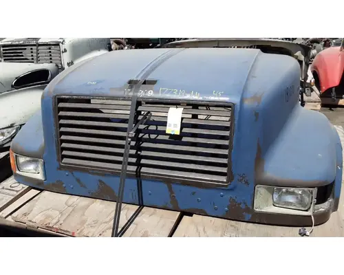 INTERNATIONAL 4700 Hood