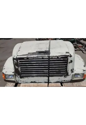 INTERNATIONAL 4700 Hood