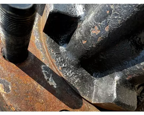 INTERNATIONAL 4700 Hub