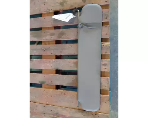 INTERNATIONAL 4700 INTERIOR SUN VISOR