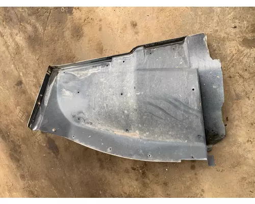 INTERNATIONAL 4700 Inner Fender