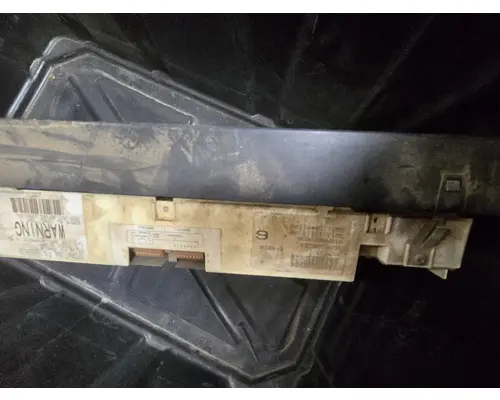 INTERNATIONAL 4700 Instrument Cluster