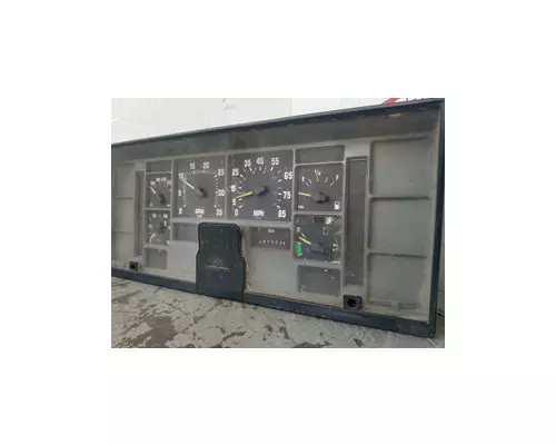 INTERNATIONAL 4700 Instrument Cluster