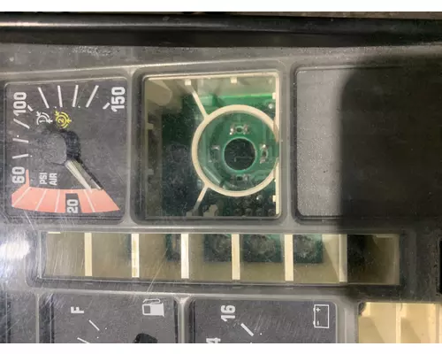 INTERNATIONAL 4700 Instrument Cluster