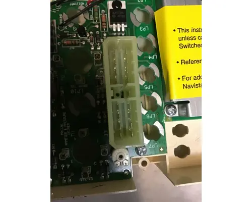 INTERNATIONAL 4700 Instrument Cluster