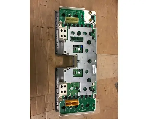 INTERNATIONAL 4700 Instrument Cluster