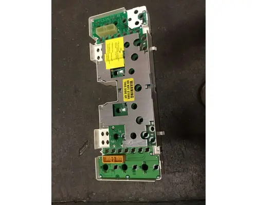 INTERNATIONAL 4700 Instrument Cluster